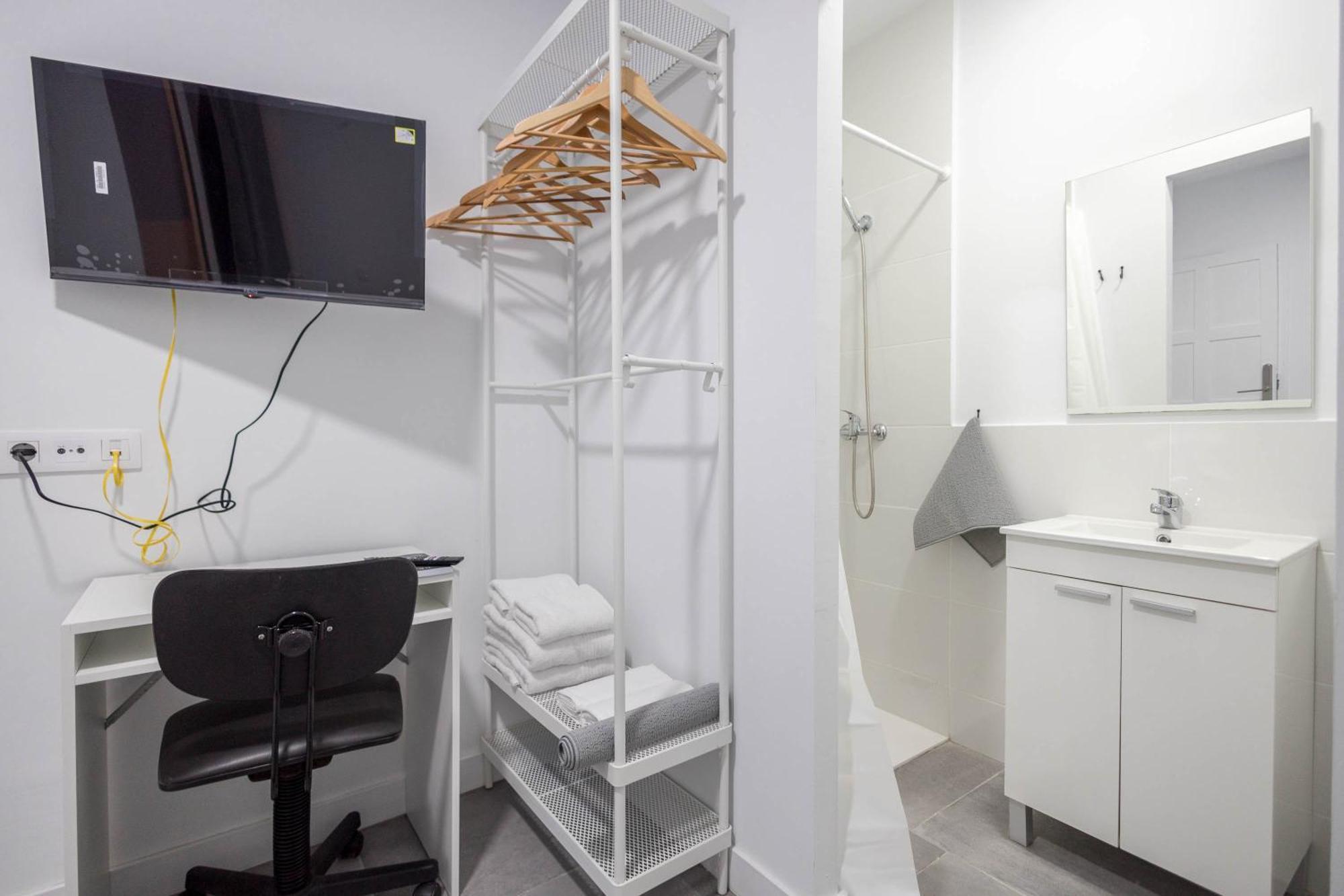 Coliving Mol-Terrace, En-Suite Bathroom, Fridge & Tv Las Palmas de Gran Canaria Luaran gambar