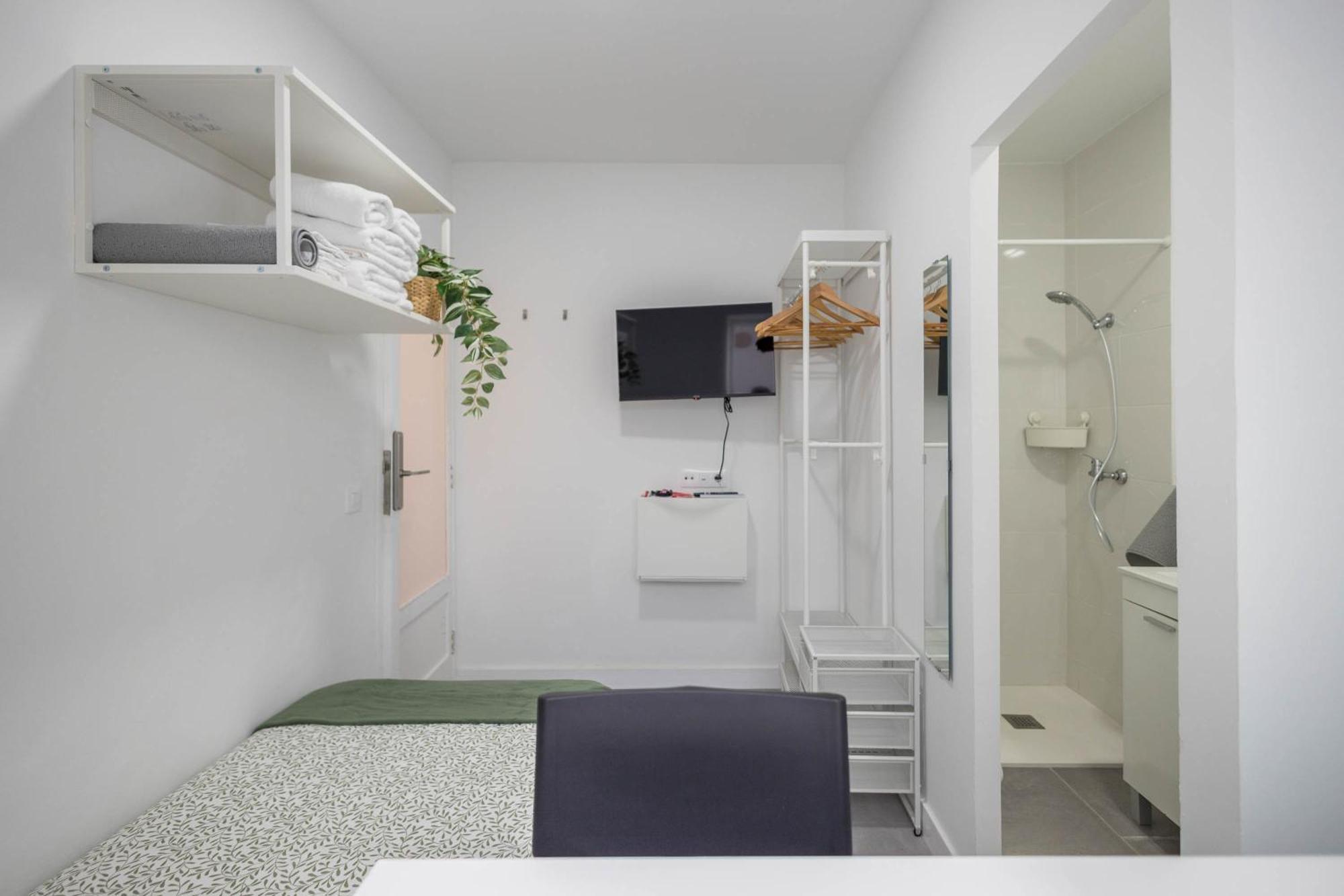 Coliving Mol-Terrace, En-Suite Bathroom, Fridge & Tv Las Palmas de Gran Canaria Luaran gambar
